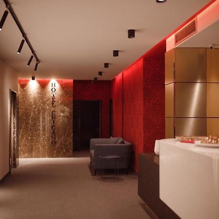 Hotel Chicago Shkoder Bagian luar foto